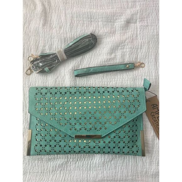 NWT The Ana Laser Cut Messenger Clutch Wristlet Crossbody - Picture 1 of 7